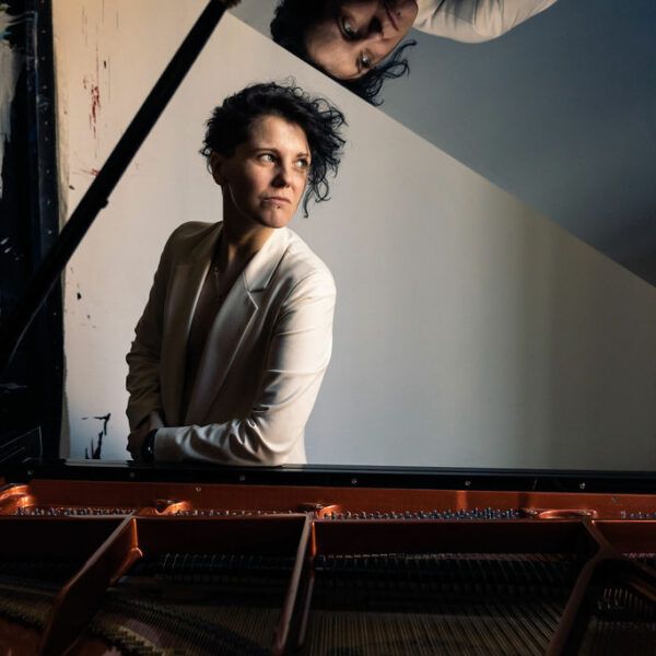“Italien*” è l’album di debutto solista di Ascari