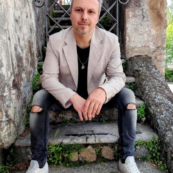 Con riferimenti colti, ma mai elitari, Zanna ci racconta la sua musica!