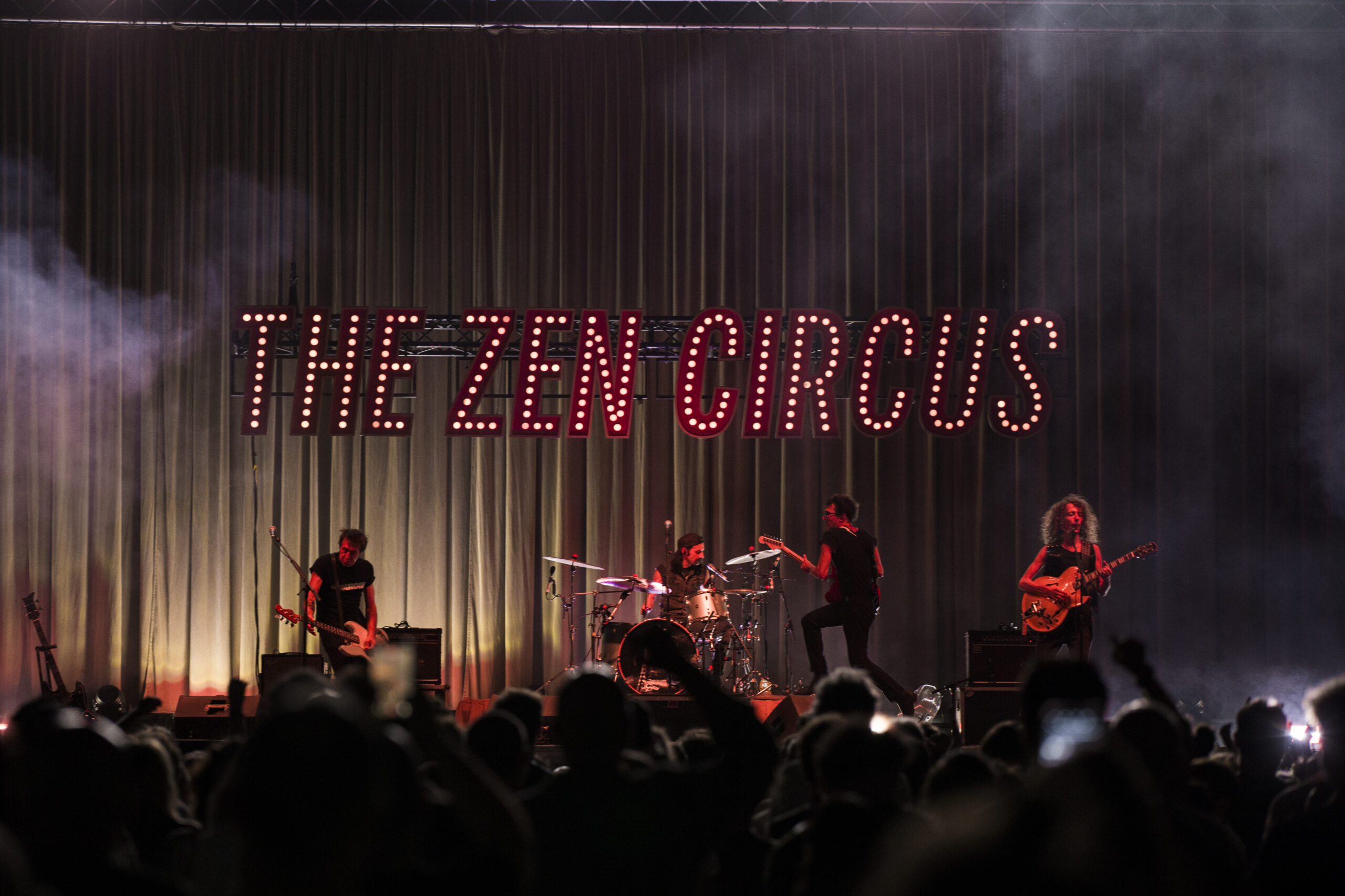 Zen Circus, Emma Nolde e Jagwari al Balena Festival di Genova: rock e molte altre sorprese