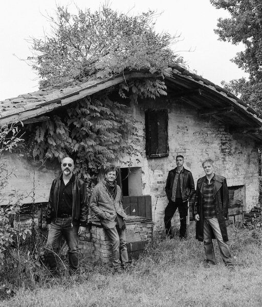 Il mondo fuori campo: “A Bitter Flame” è il nuovo LP dei MoMa