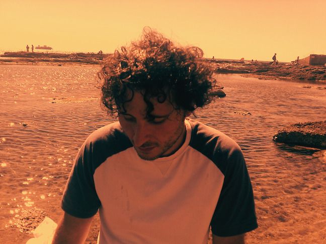 Quando non c’è più nessuno da convincere: “Body” è il nuovo singolo di Adriano Saponaro